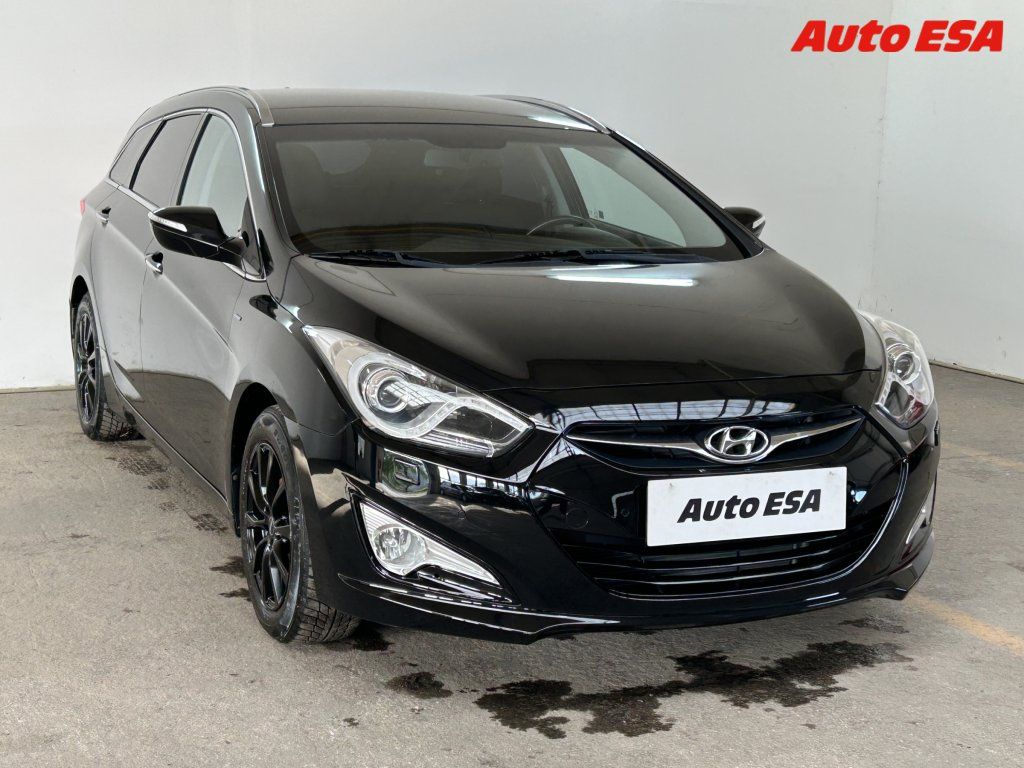 Hyundai i40, 1.6 GDI,AC,výhřev sed.
