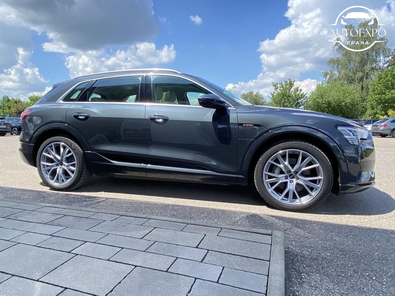 Audi e-tron, 55 advanced quattro 95kwh - fotka 6