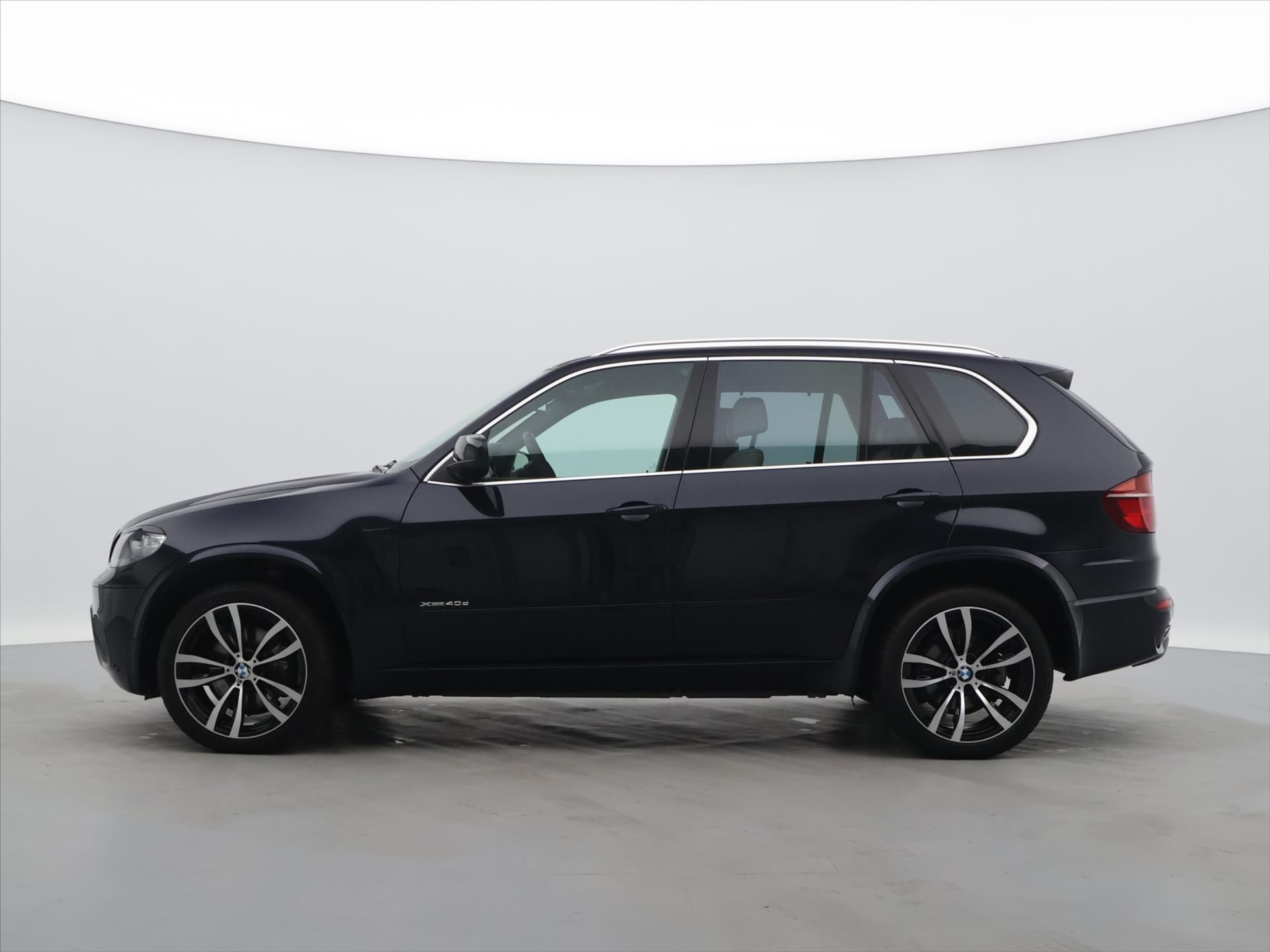 BMW X5, 3,0 xDrive 40d 225kW CZ Kůže - fotka 4