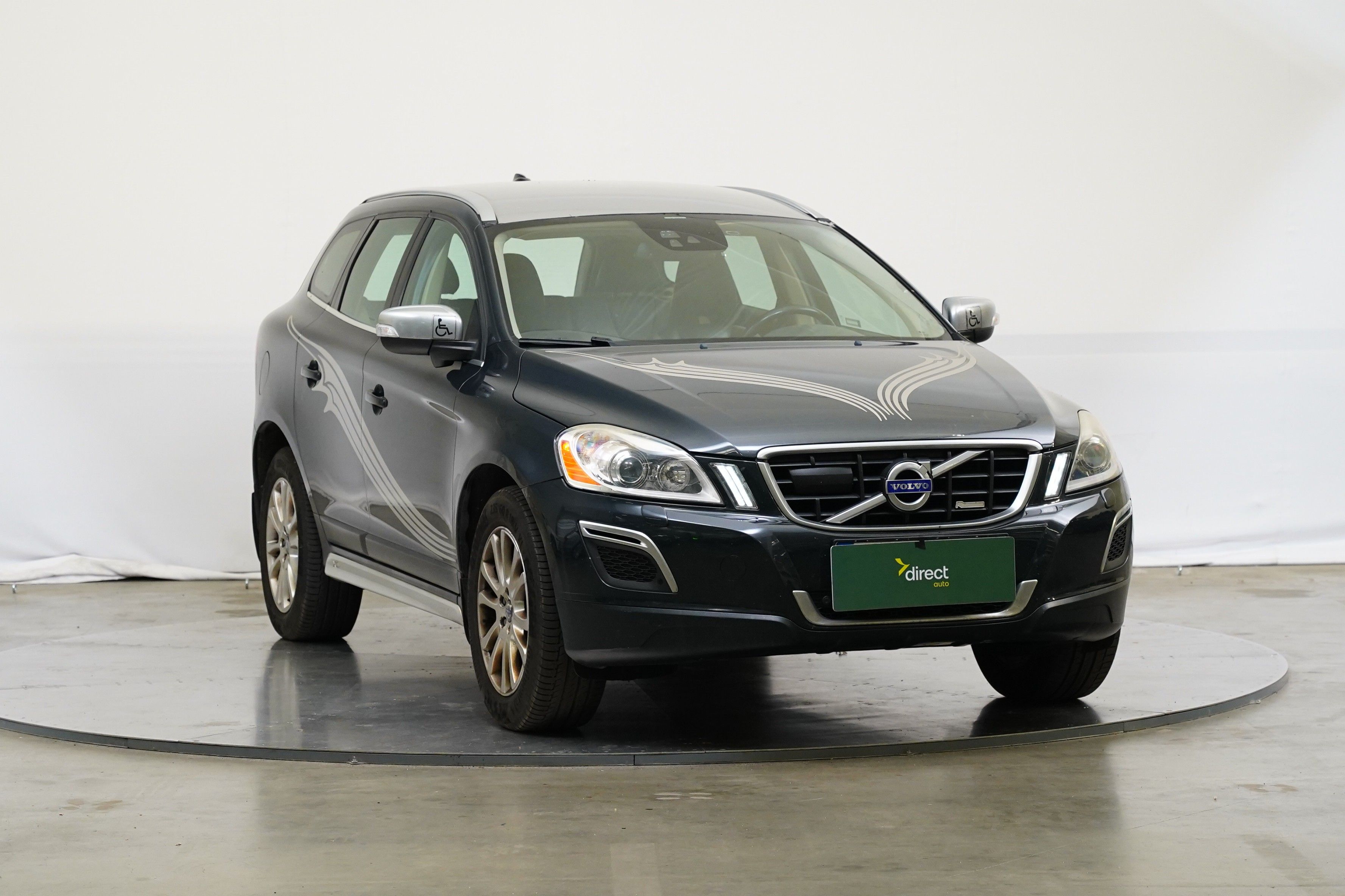 Volvo XC60, 2.4 D5 158 kW R-Design AWD - fotka 3