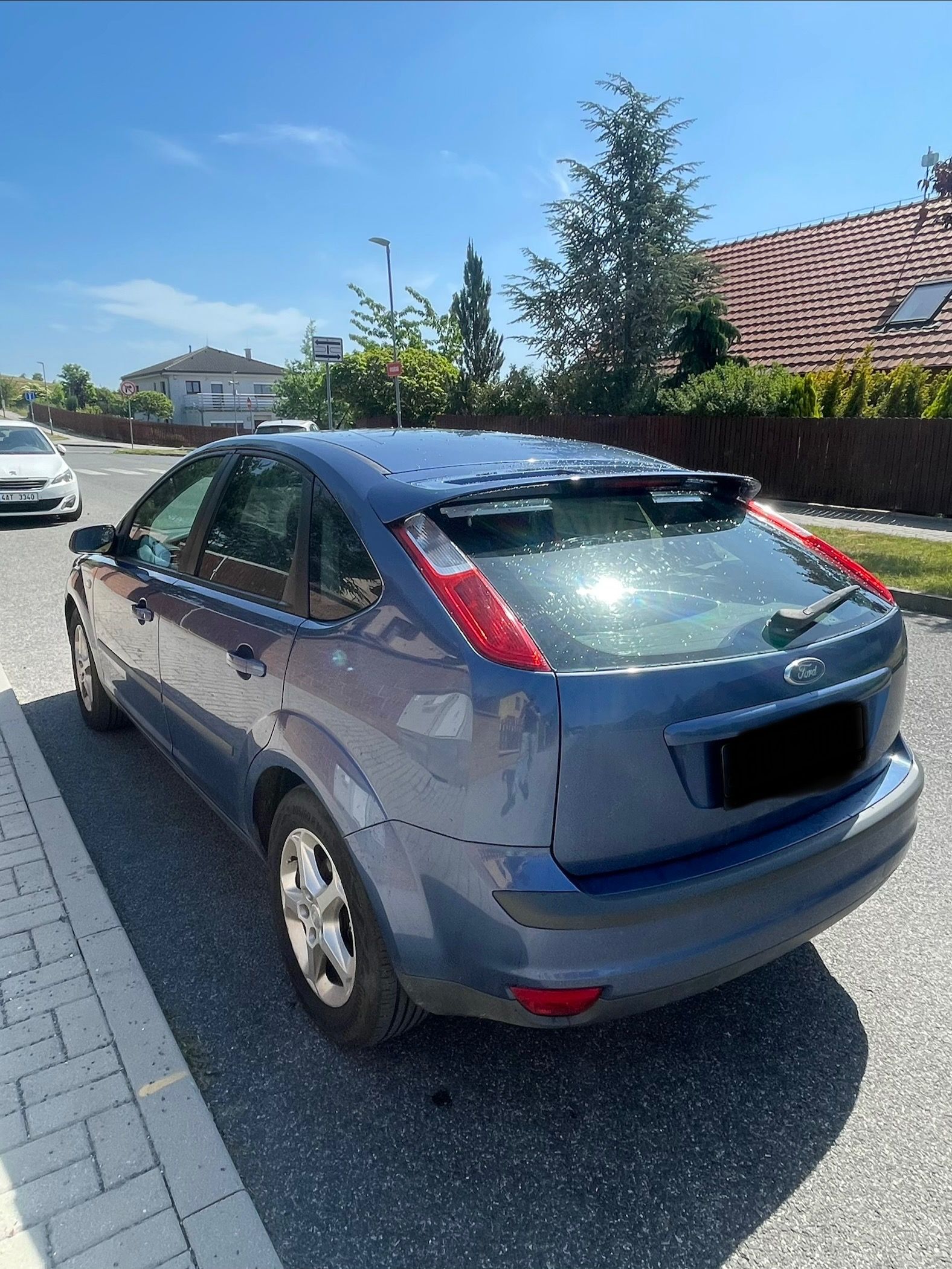 Ford Focus, 1.8benzin 92kw, perfektní stav - fotka 5