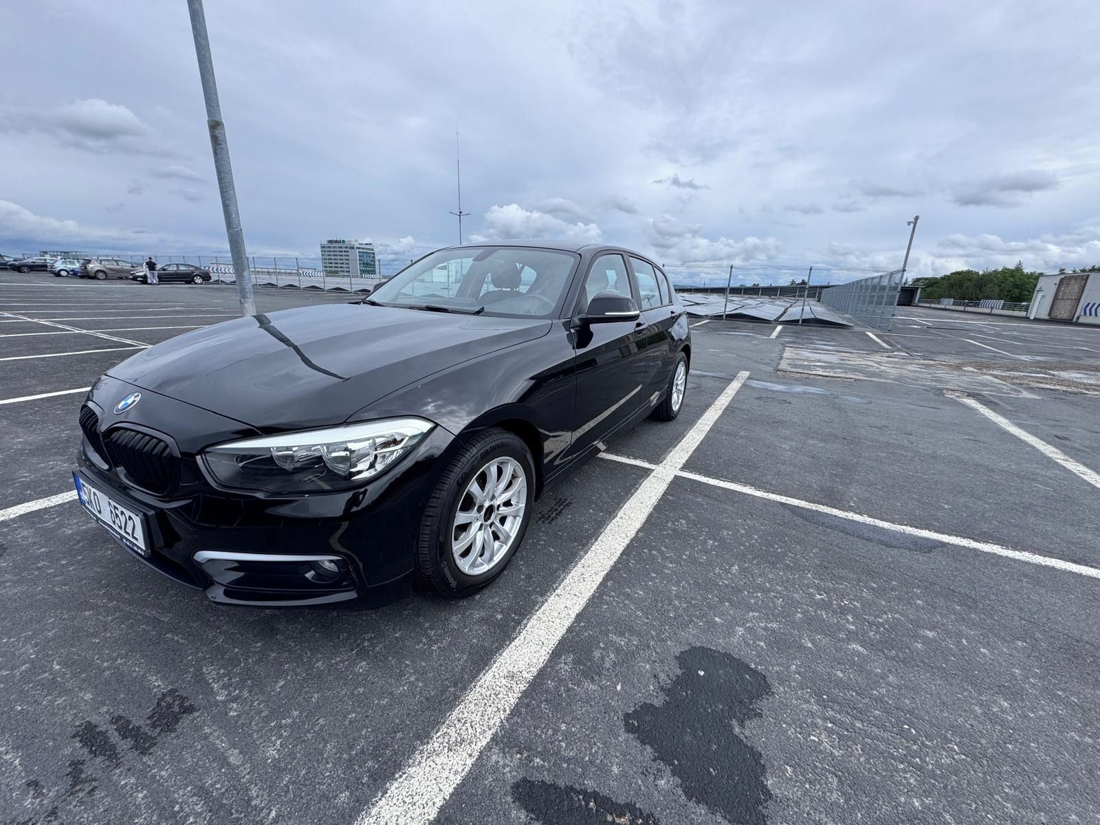 BMW Řada 1, 118i, vyhřívání sedadel - fotka 3