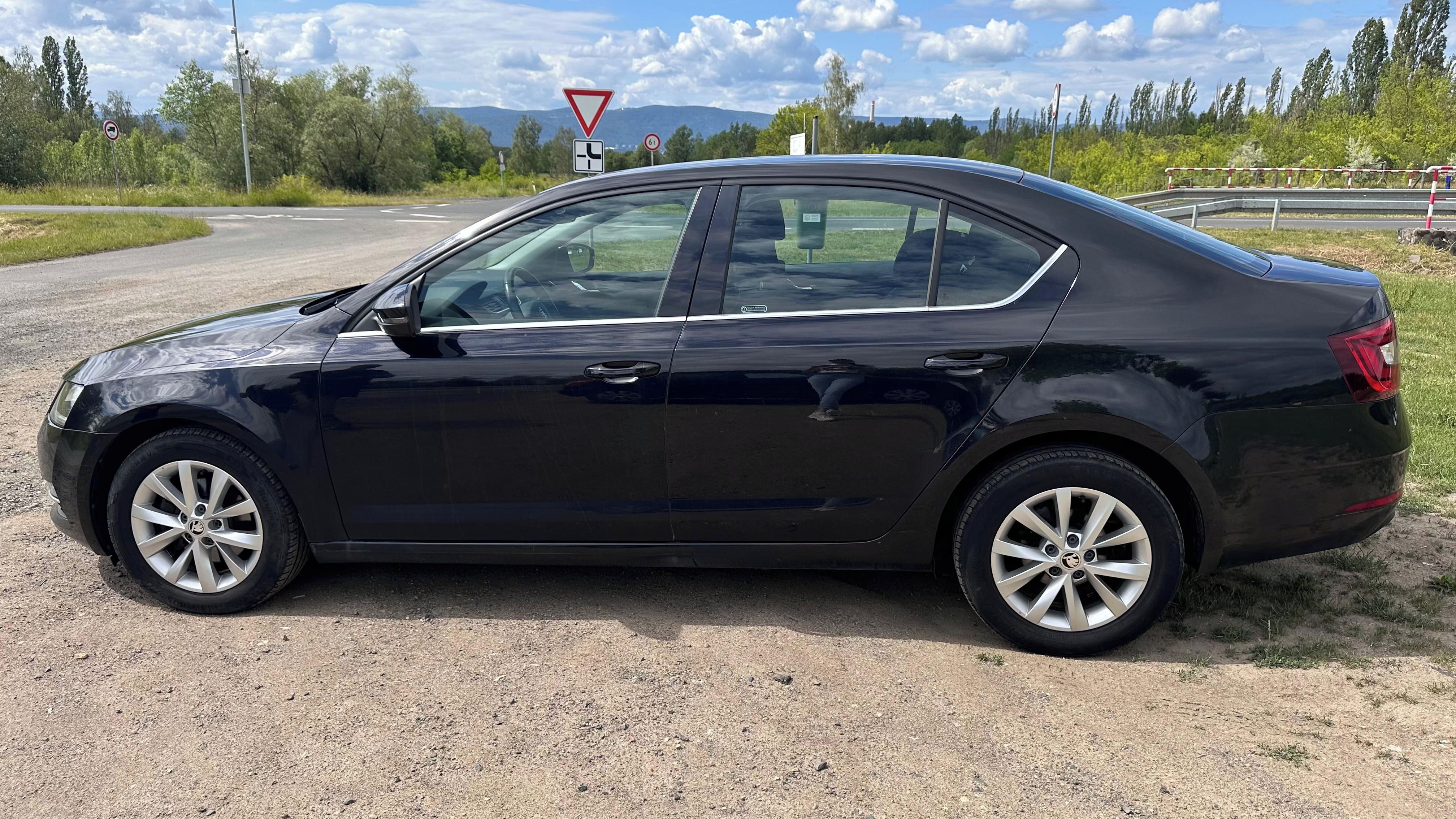 Škoda Octavia, bezproblémové, spolehlivé - fotka 5