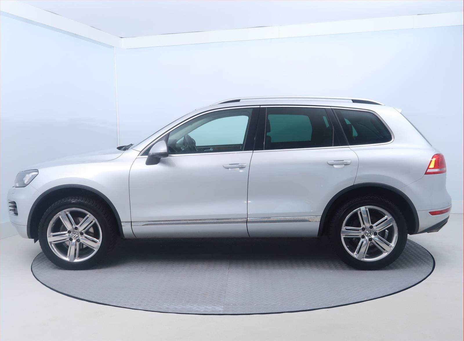 Volkswagen Touareg, 3.0 TDI, 4X4, Automat - fotka 3