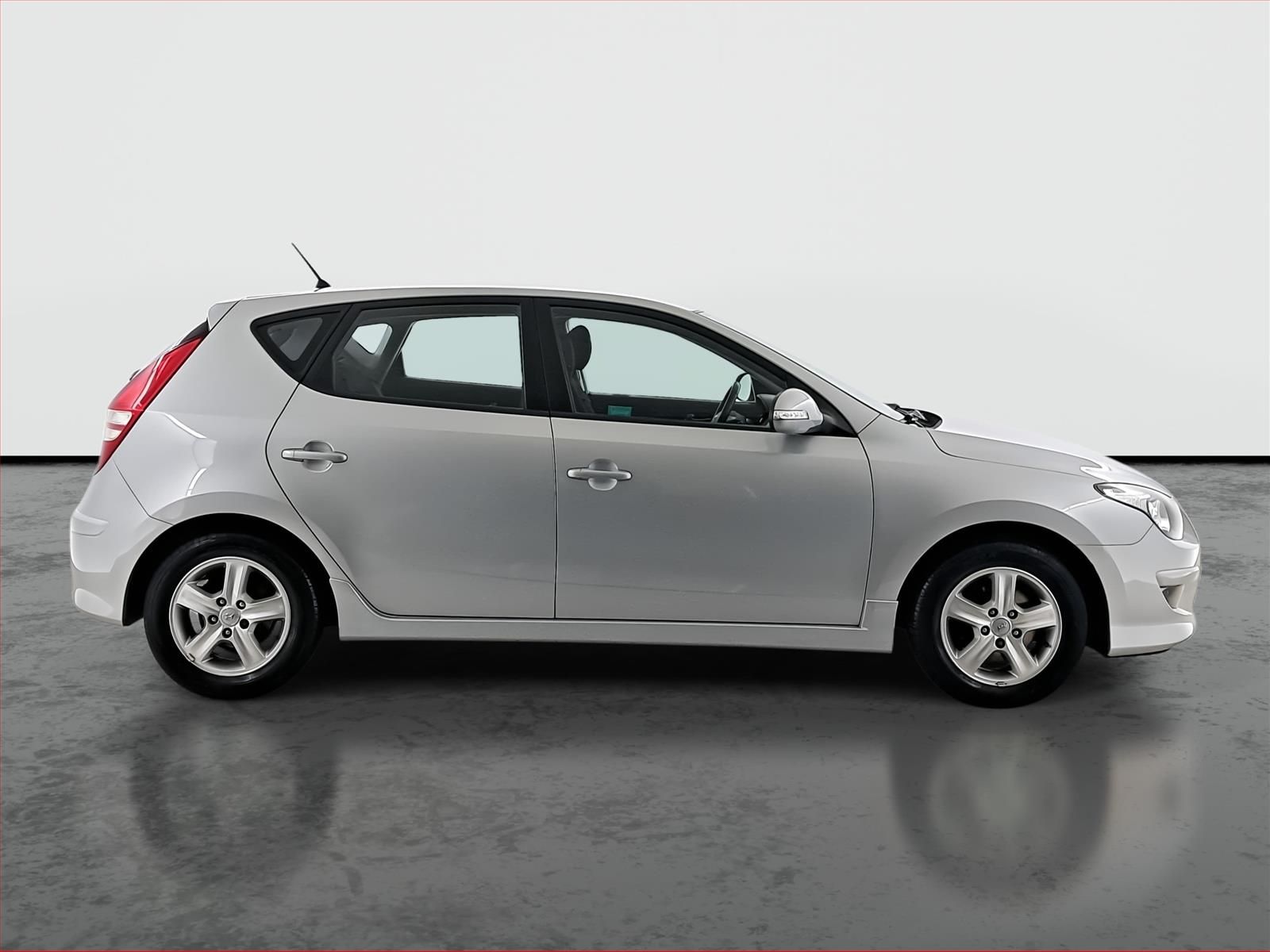 Hyundai i30, 1.4 CVVT, ČR,1.maj, Klima - fotka 6