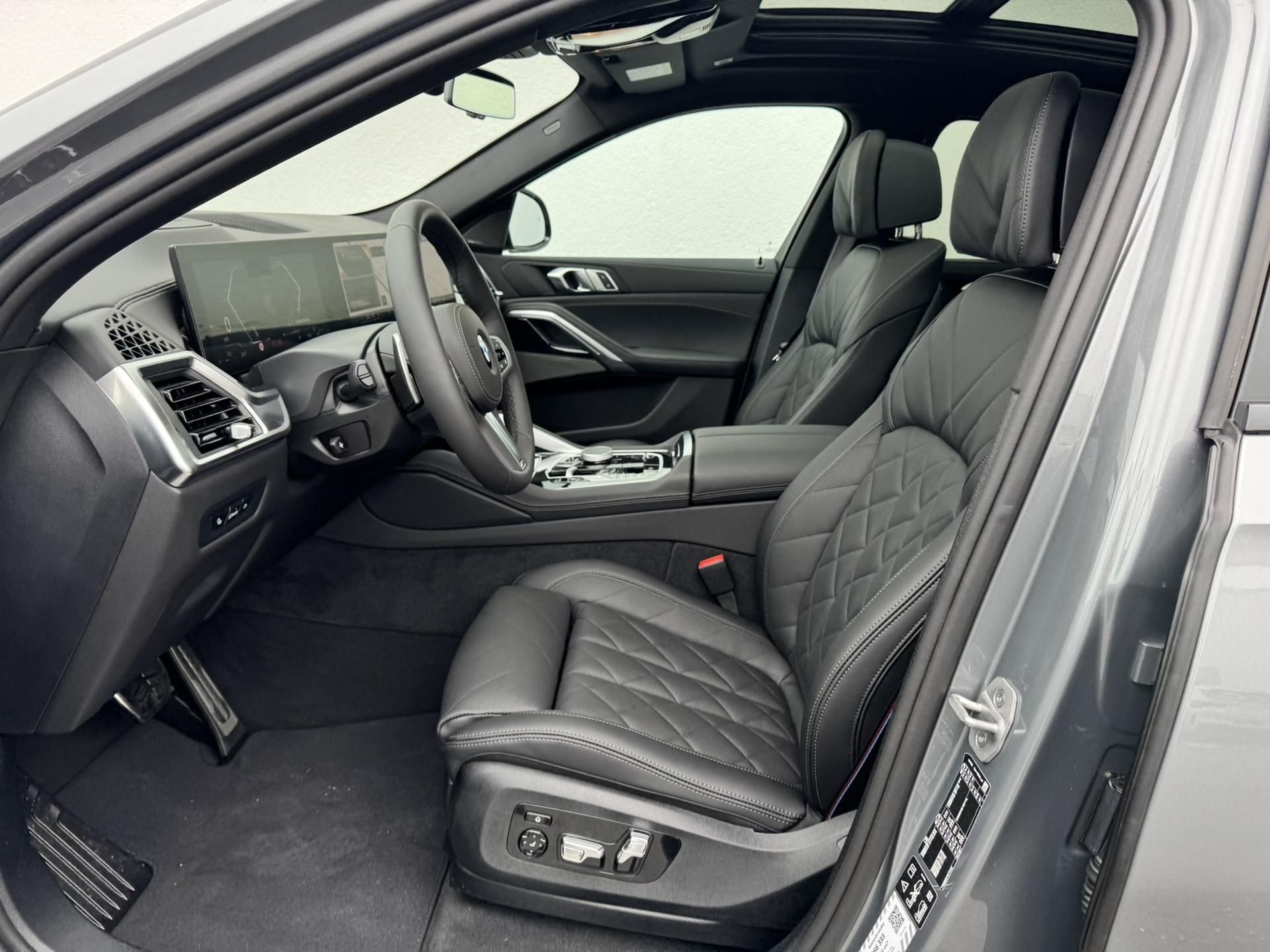 BMW X6, X6 xDrive 40i - fotka 6