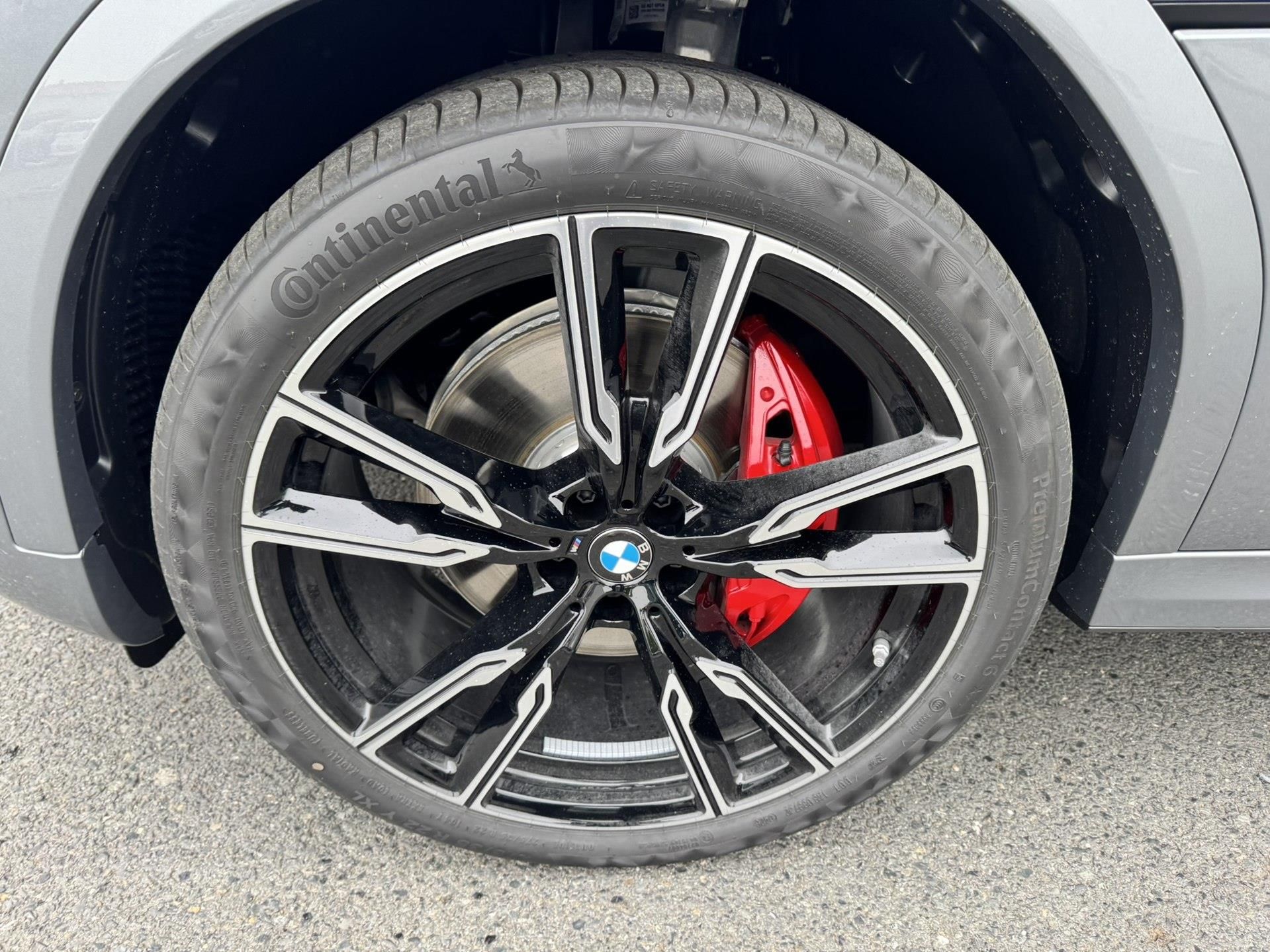 BMW X6, X6 xDrive 40i - fotka 4