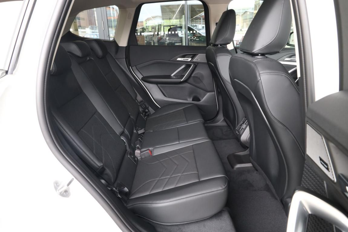 BMW X1, sDrive18i - fotka 6