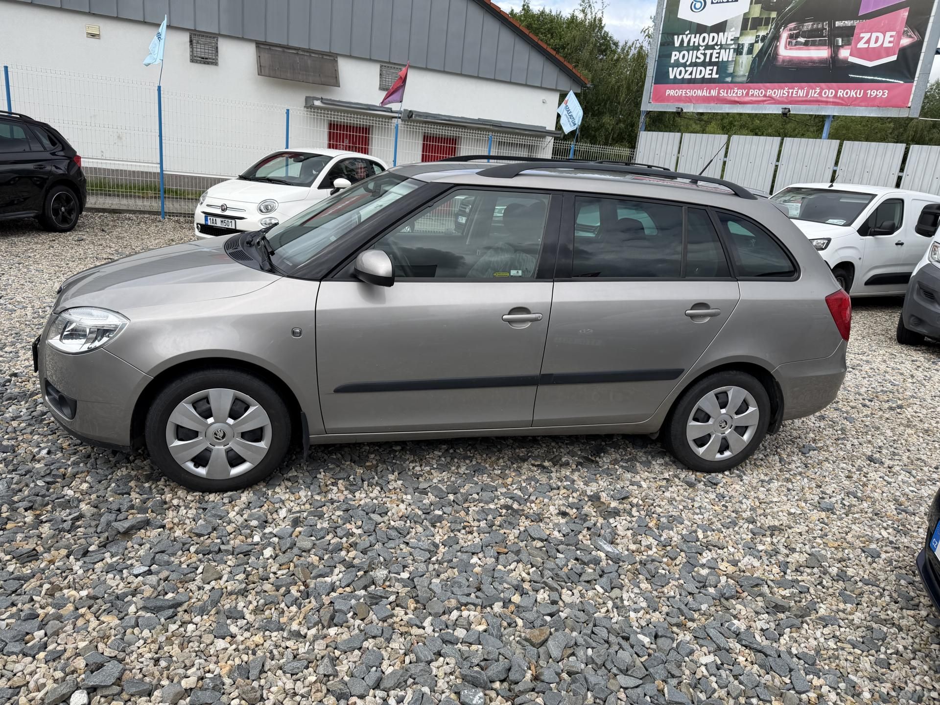 Škoda Fabia, Combi II 1,2i/51kW - KLIMA,TZ, - fotka 4