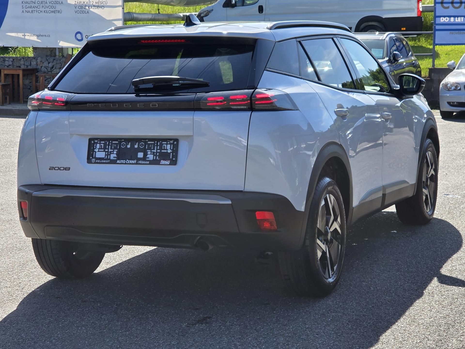 Peugeot 2008, 1.2 PT 100 ALLURE MAN6 - fotka 5