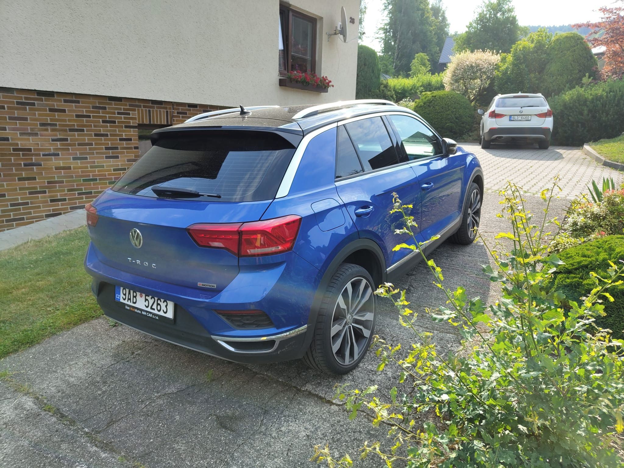 Volkswagen T-Roc, 1.5 TSI, DSG, 4Motion, 2019 - fotka 6