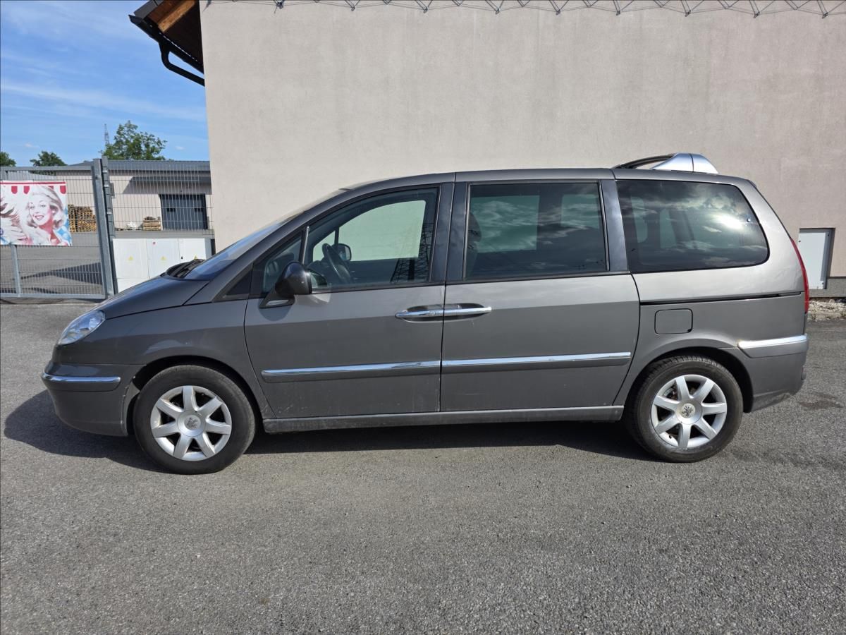 Peugeot 807, 2,0 2.0HDI 100KW 8.MÍSTNÝ  2.0 - fotka 3