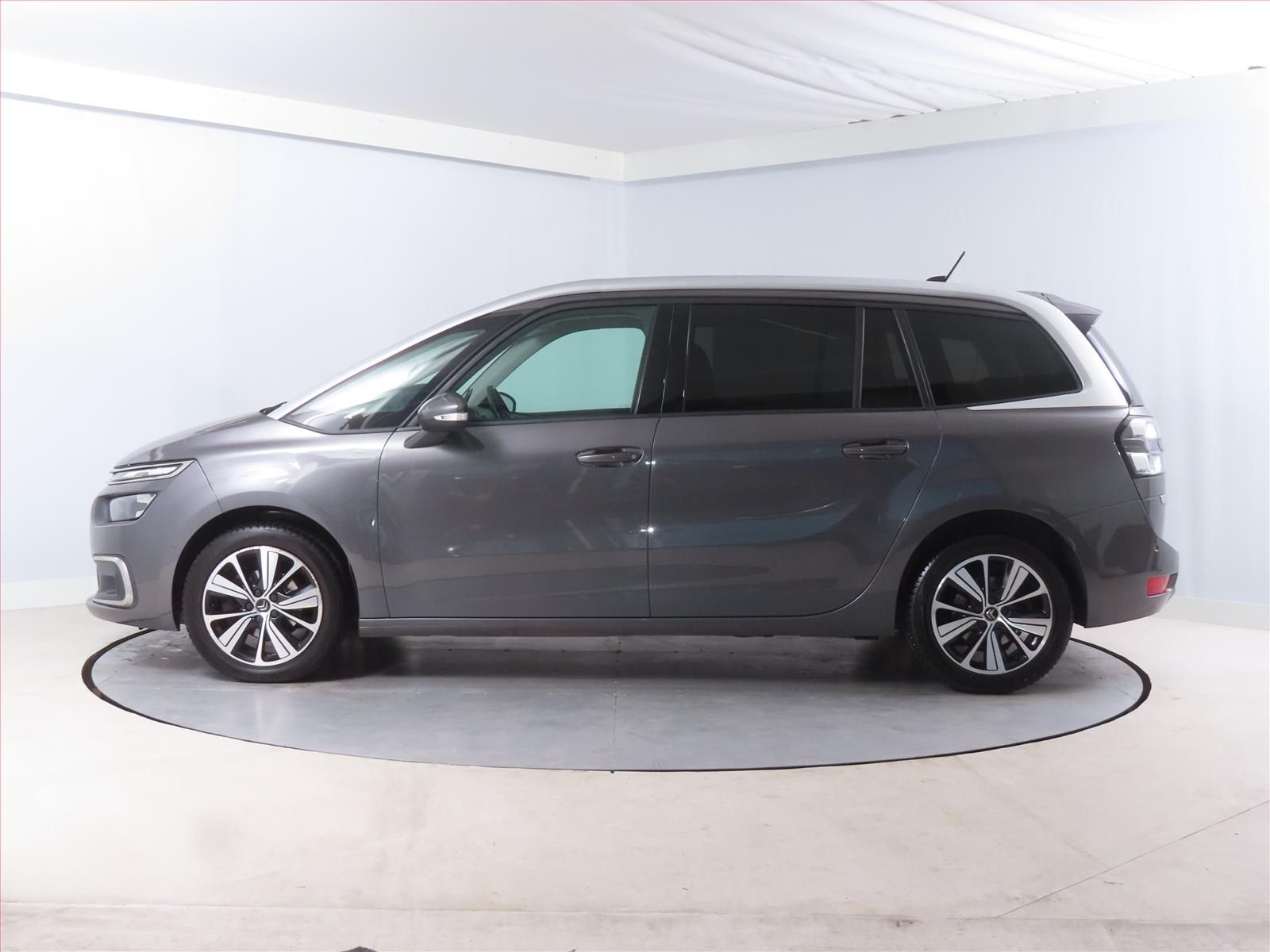 Citroën Grand C4 SpaceTourer, 1.5 HDi, Automat, 7 míst, Kůže - fotka 3