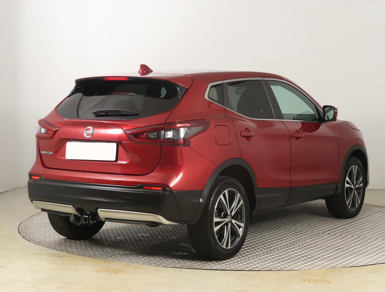 Nissan Qashqai, 1.3 DIG-T, Serv.kniha, Navi - fotka 5