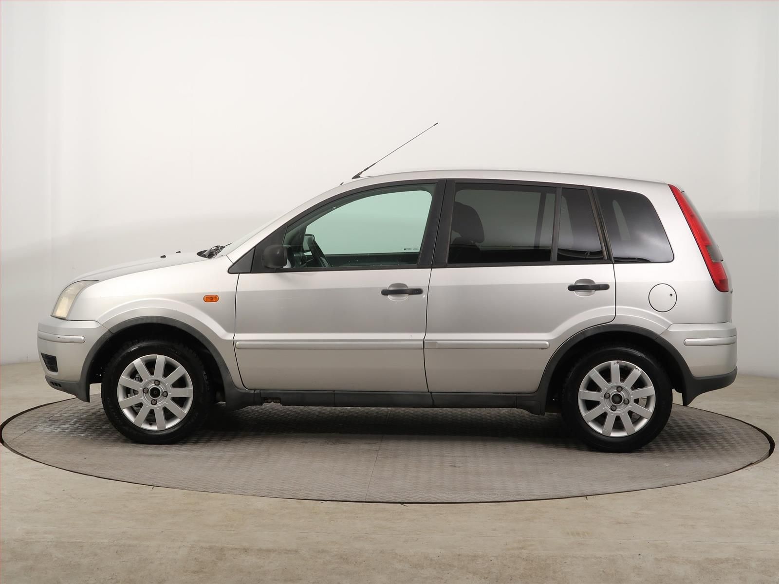 Ford Fusion, 1.4 TDCi, Serv.kniha, po STK - fotka 3