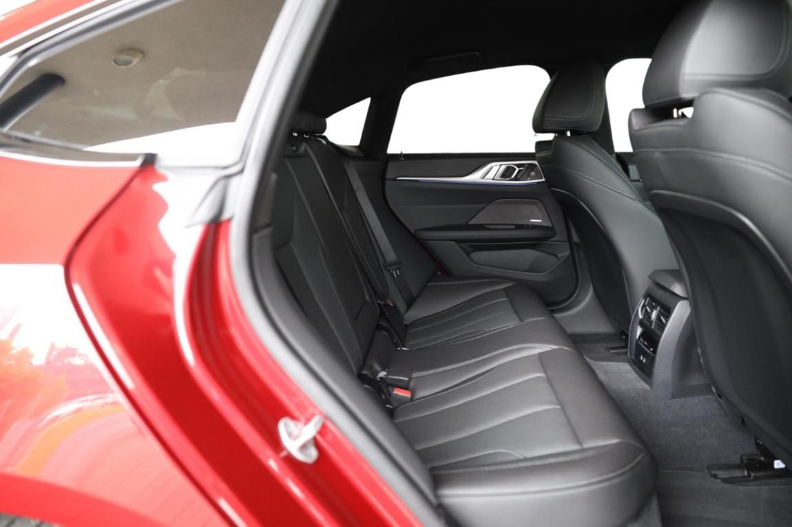BMW Řada 4, i4 M60 xDrive - fotka 6
