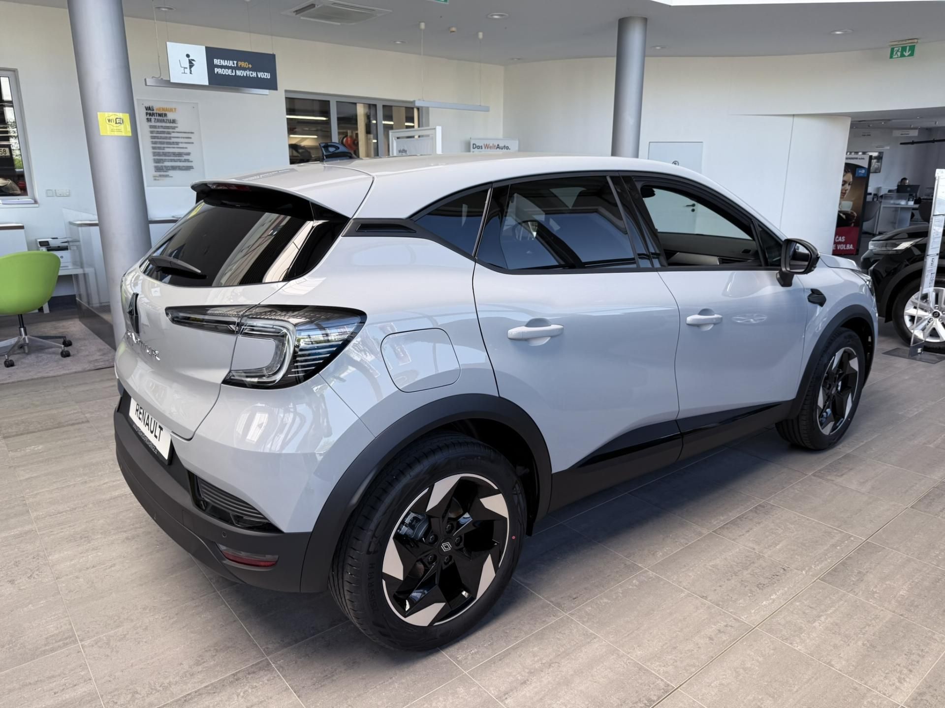 Renault Captur, Techno TCe 90 - fotka 2