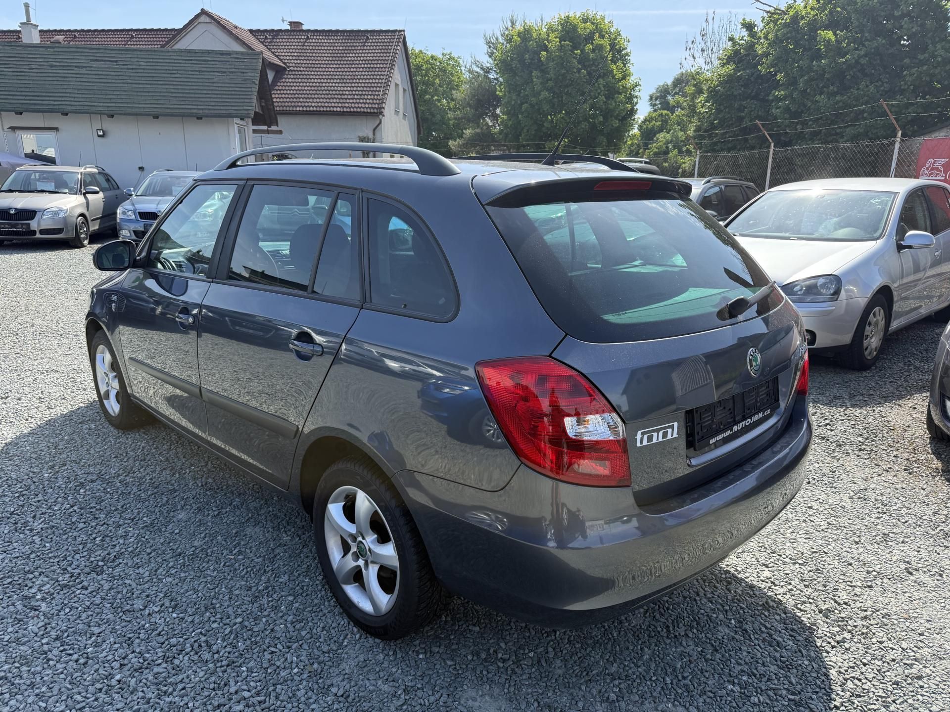 Škoda Fabia, 1.2 TSI FAMILY - fotka 4
