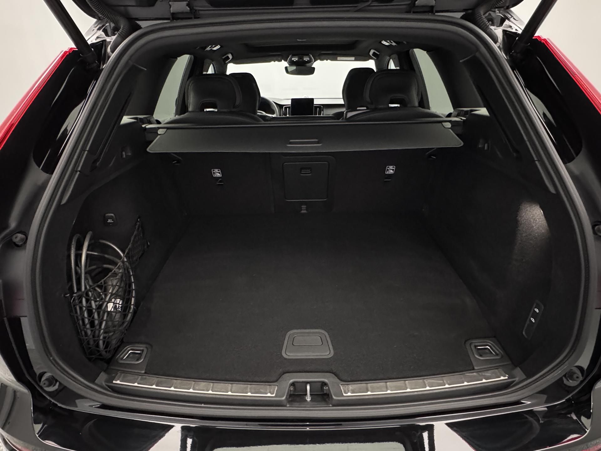 Volvo XC60, T6 AWD RECHARGE ULTRA CZ 1.maj - fotka 5