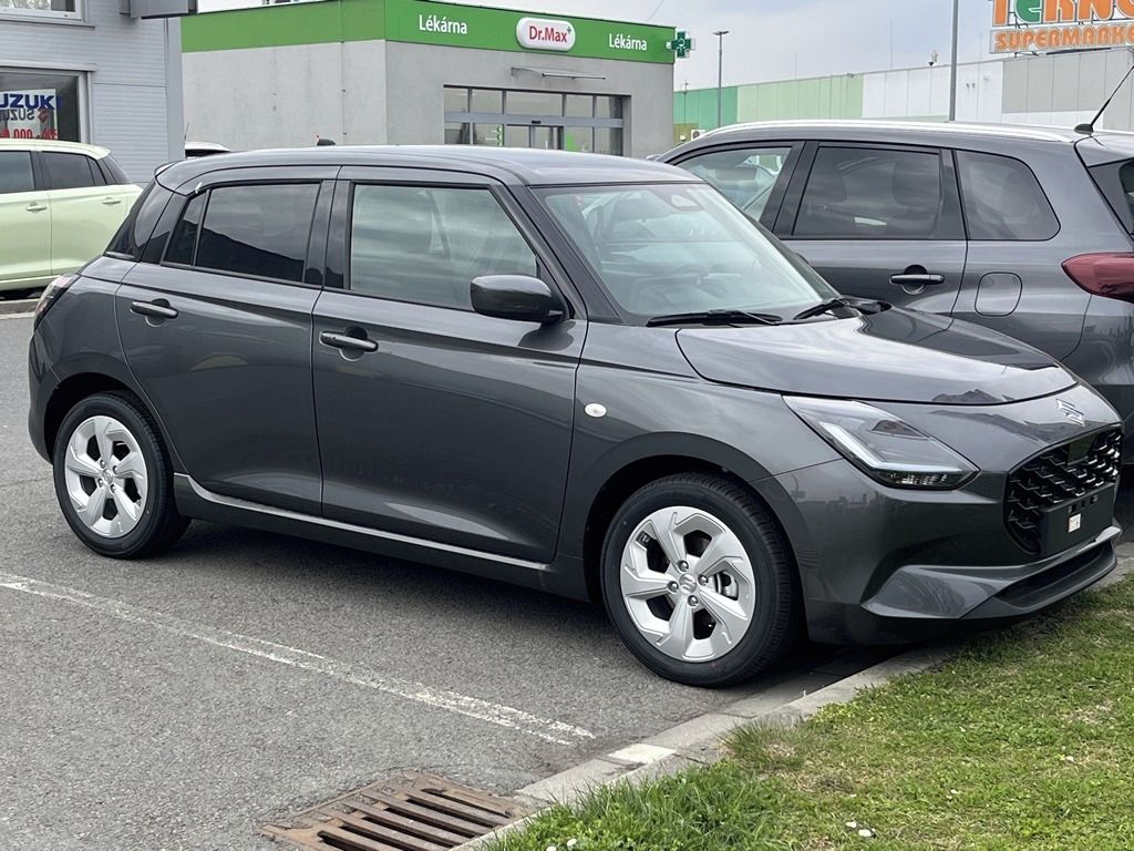 Suzuki Swift, 1,2 PREMIUM HYBRID CVT