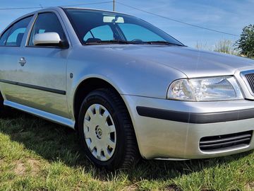 1.9Tdi 136 tis. km. servisní