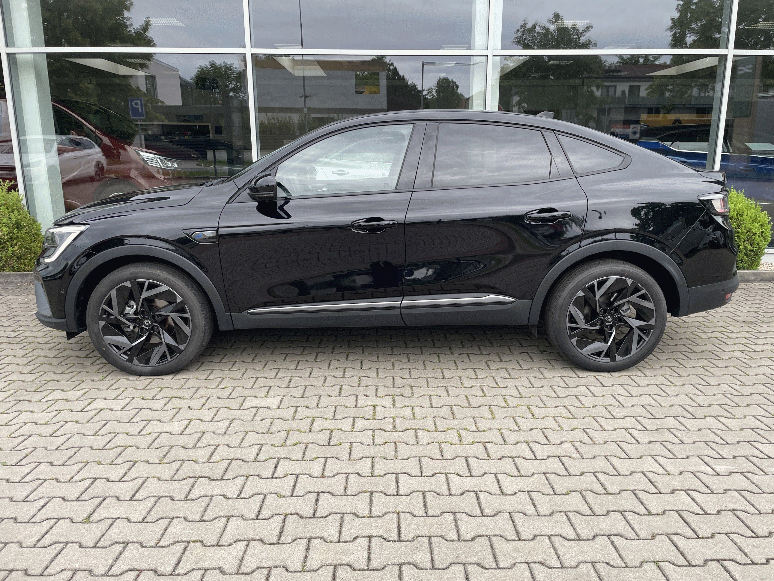 Renault Arkana, E-Tech hybrid 145 esprit Alpin - fotka 4