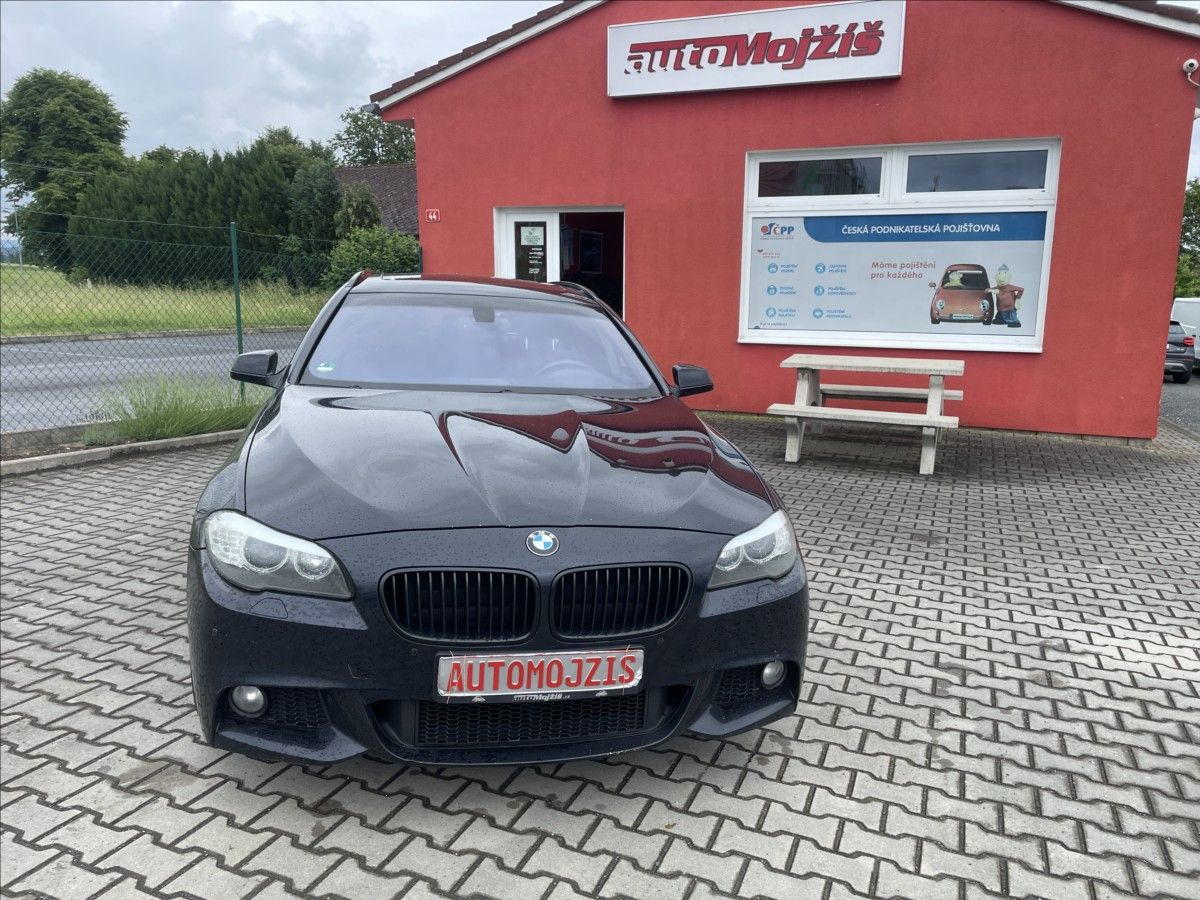 BMW Řada 5, 3,0 D M PAKET XENONY KŮŽE NAVI - fotka 2