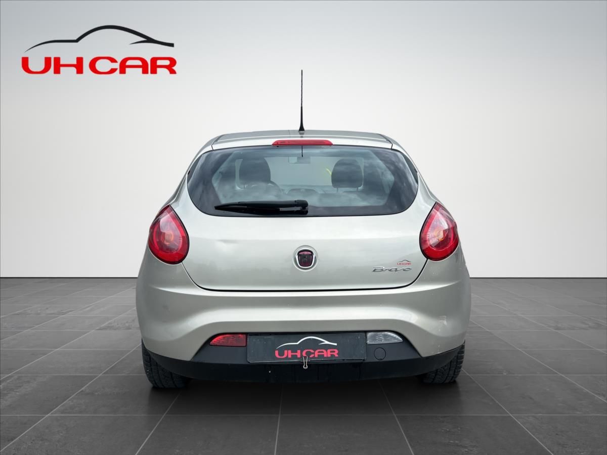 Fiat Bravo, 1,4 16V 90k Dynamic - fotka 6