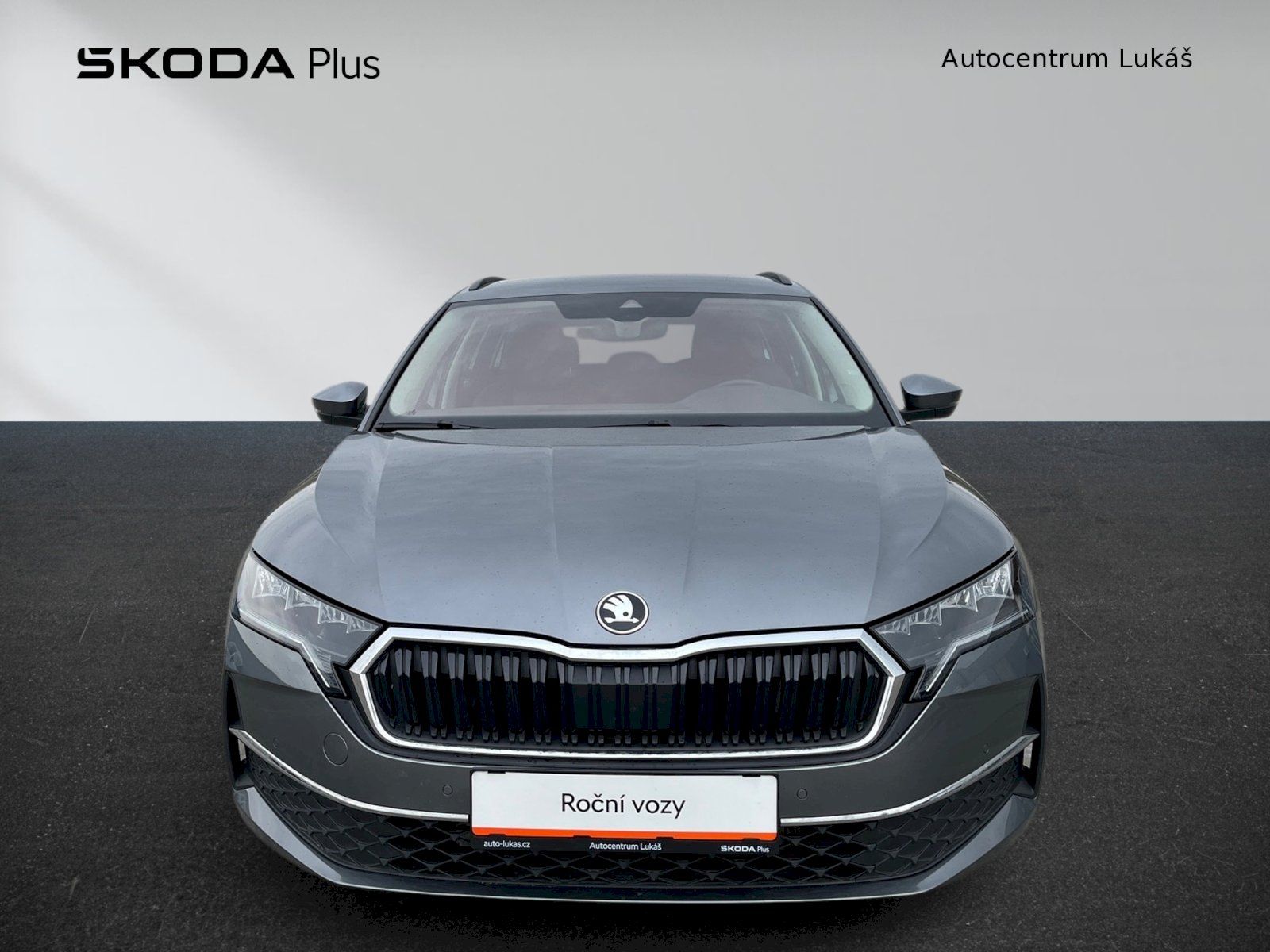Škoda Octavia, OCT.COMBI TOP SELECTION 2,0 TD - fotka 4