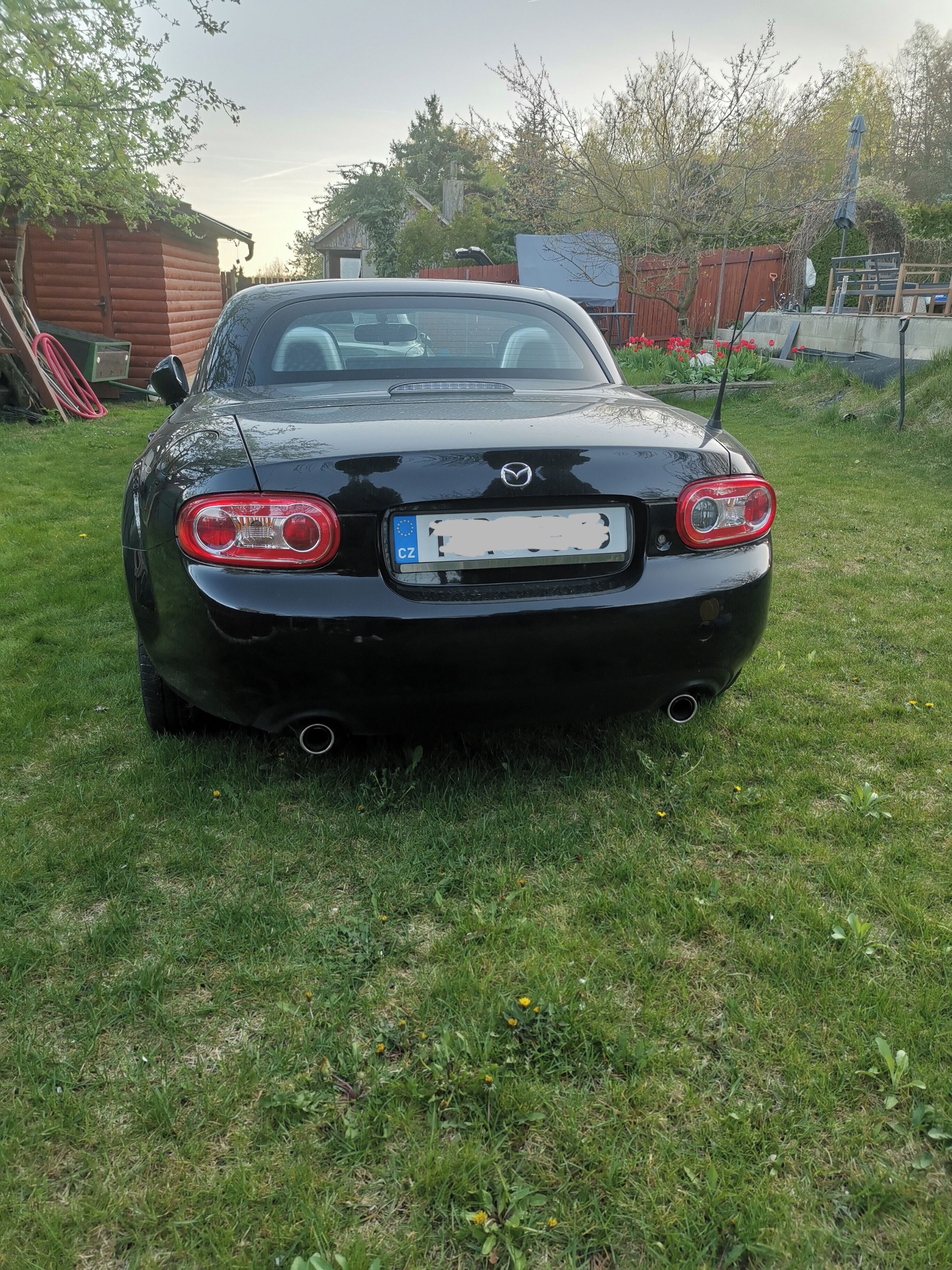 Mazda MX-5, Mazda MX-5, 2.0 i sport HARDTO - fotka 5