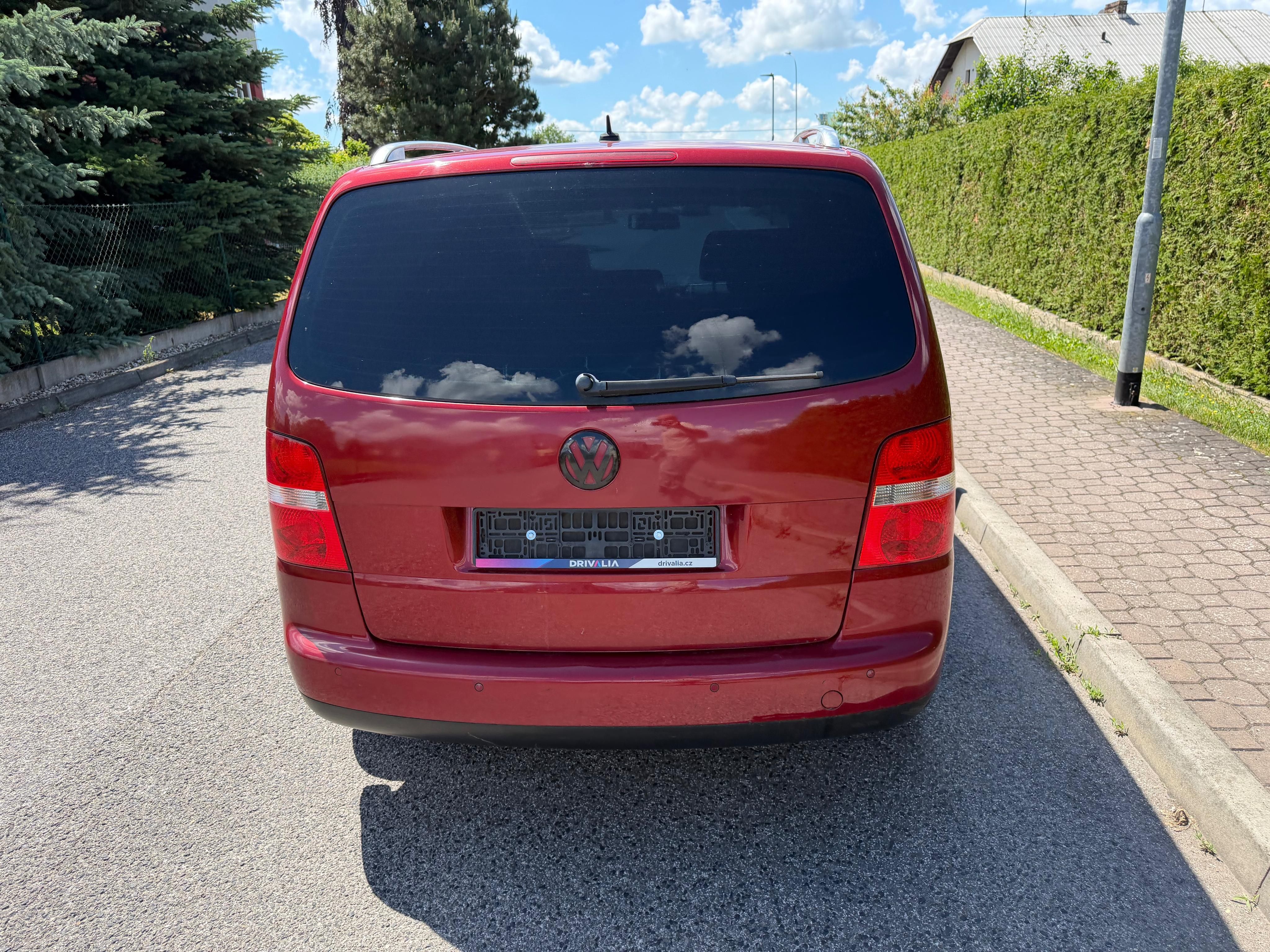 Volkswagen Touran, 1,6 FSi/85k Nová STK ,Automat - fotka 5