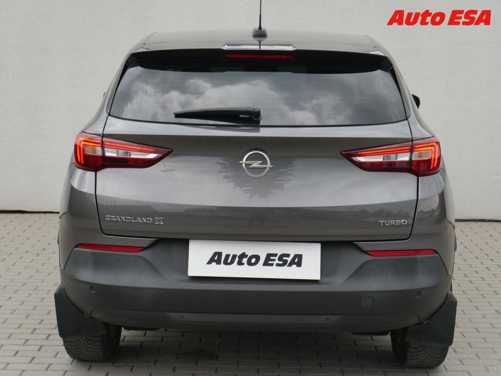 Opel Grandland X, 1.2 PT,ČR,autoAC - fotka 5