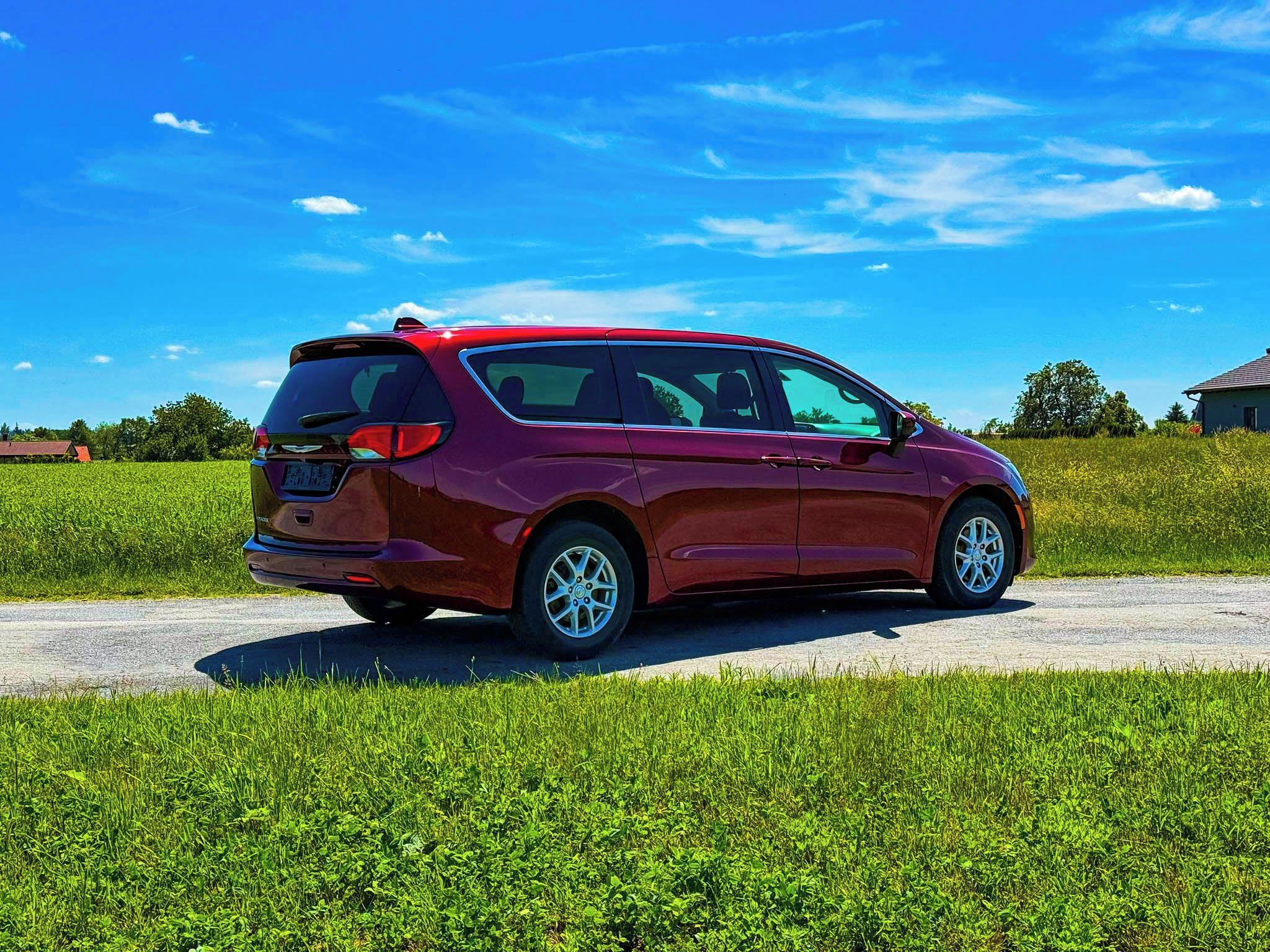 Chrysler Pacifica, 3.6 FWD TOP stav! - fotka 3