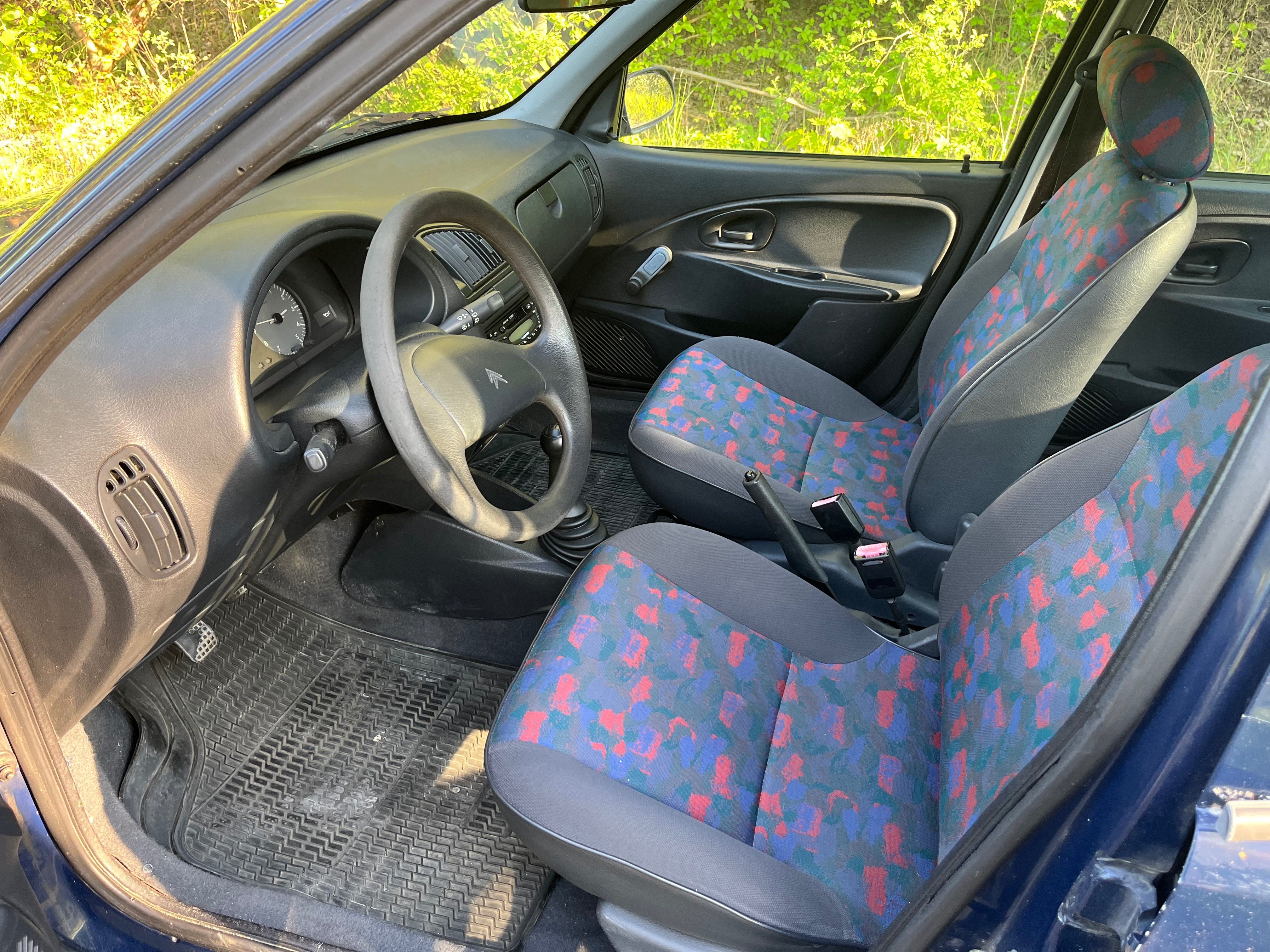 Citroën Saxo - fotka 4