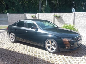 Audi A4B8