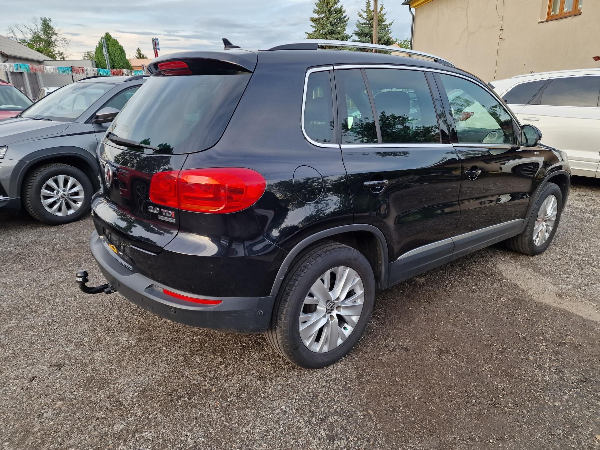 Volkswagen Tiguan, 2,0TDI 4x4 LIFE NAVI TZ - fotka 4