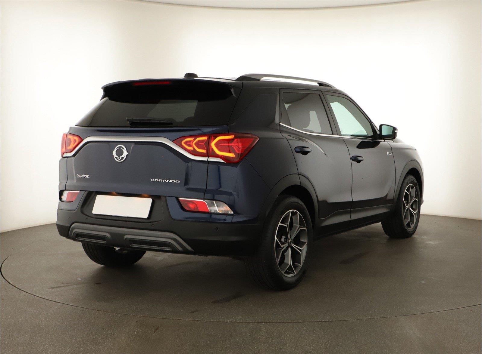 SsangYong Korando, 1.5 T-GDI, Style, 4X4 - fotka 5