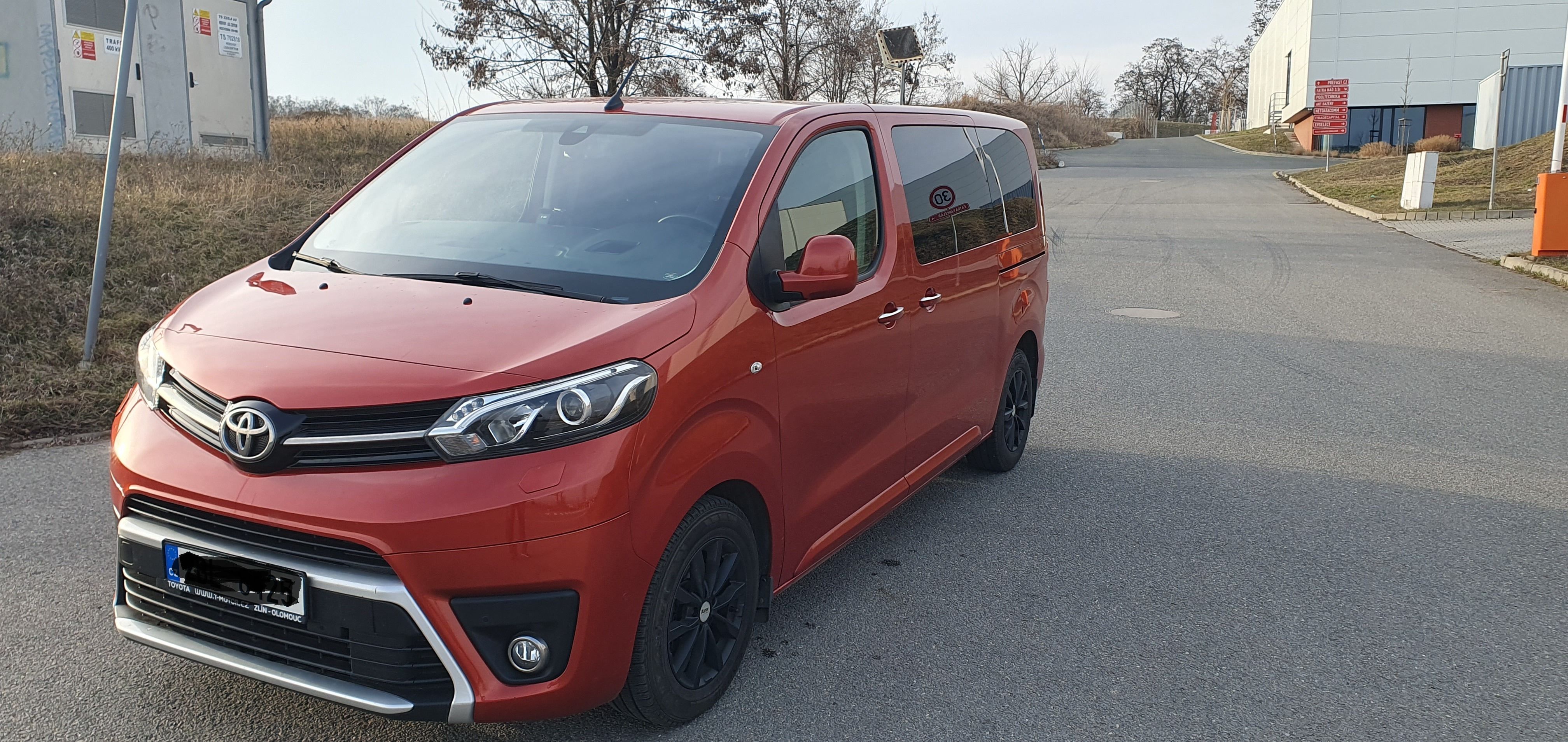 Toyota Proace, Toyota Proace 2.0 8AT webasto - fotka 4
