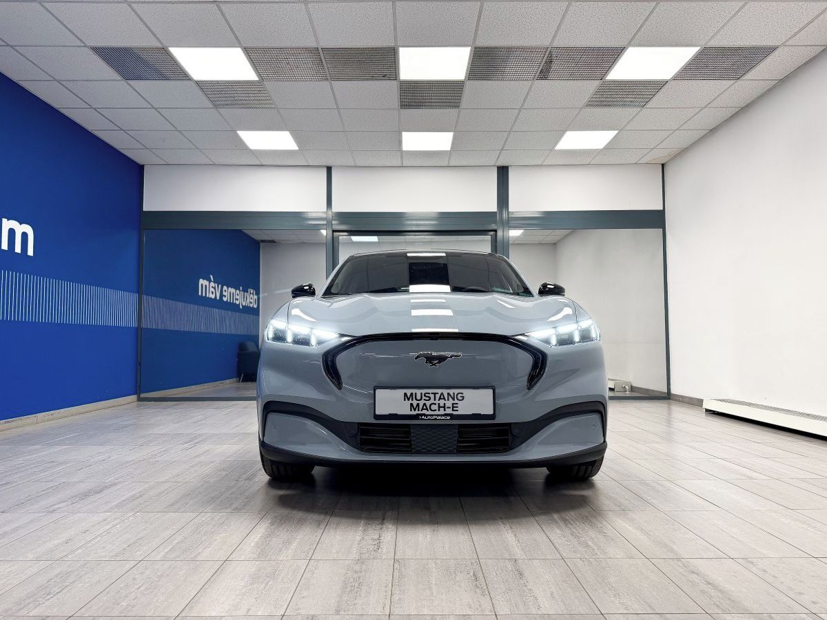 Ford Mustang Mach-E, 88kWh, Premium, PRODL. DOJEZD - fotka 2
