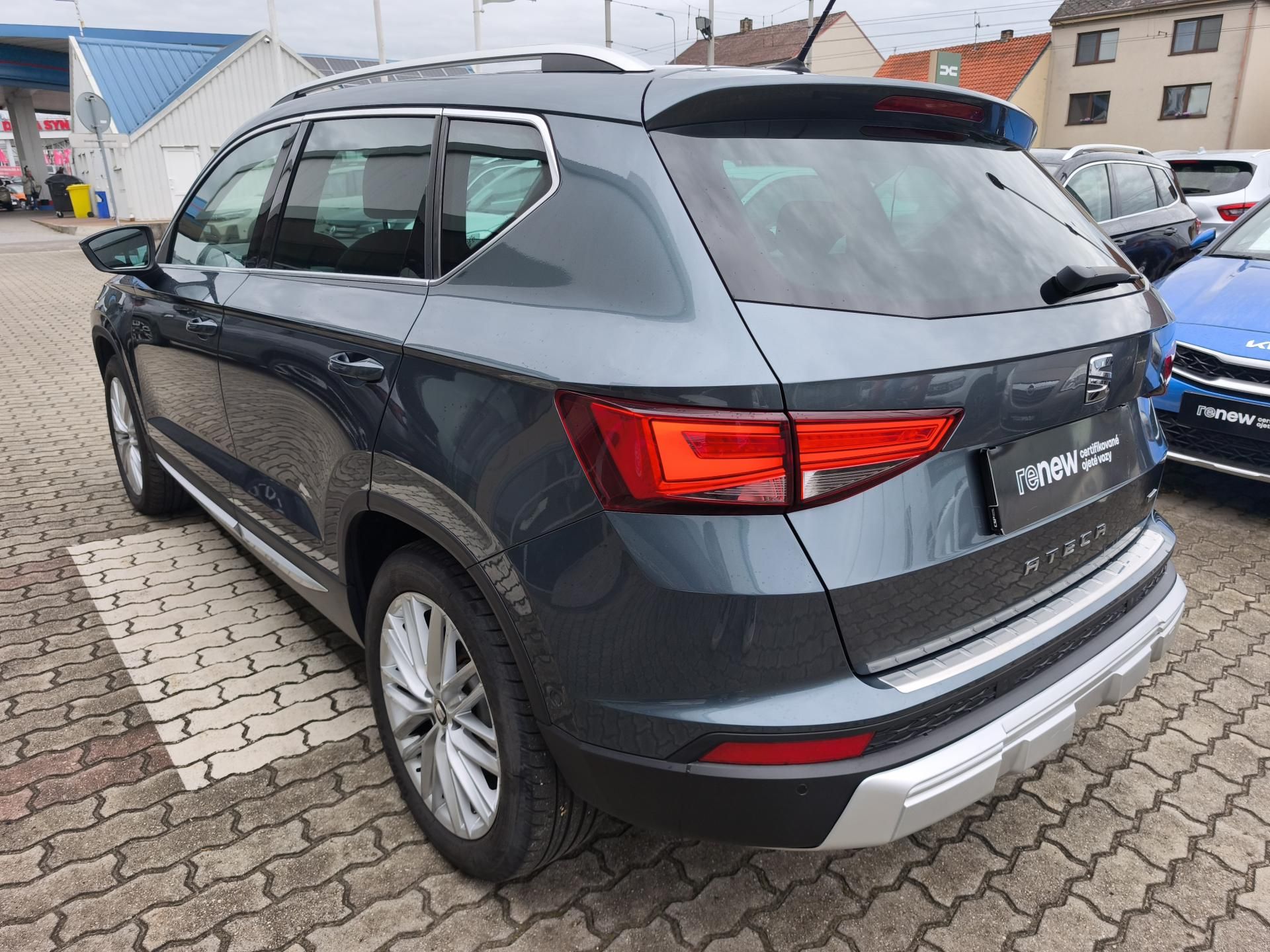 Seat Ateca, 2017 2.0 TDI DSG XCELLENCE - fotka 4