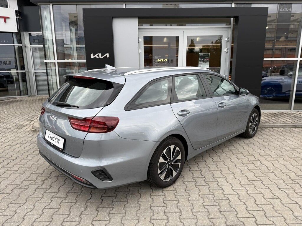 Kia Cee´d, 1,5 T-GDi SPIN - fotka 5