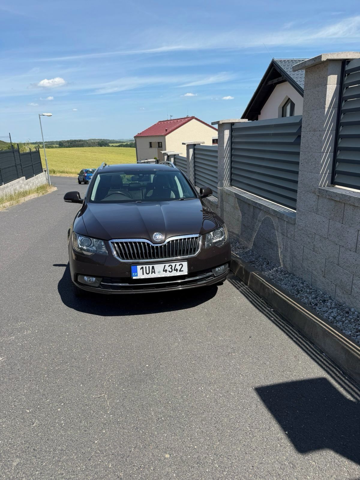 Škoda Superb, 2.0TDI 4x4 DSG Laurin&Klement - fotka 3