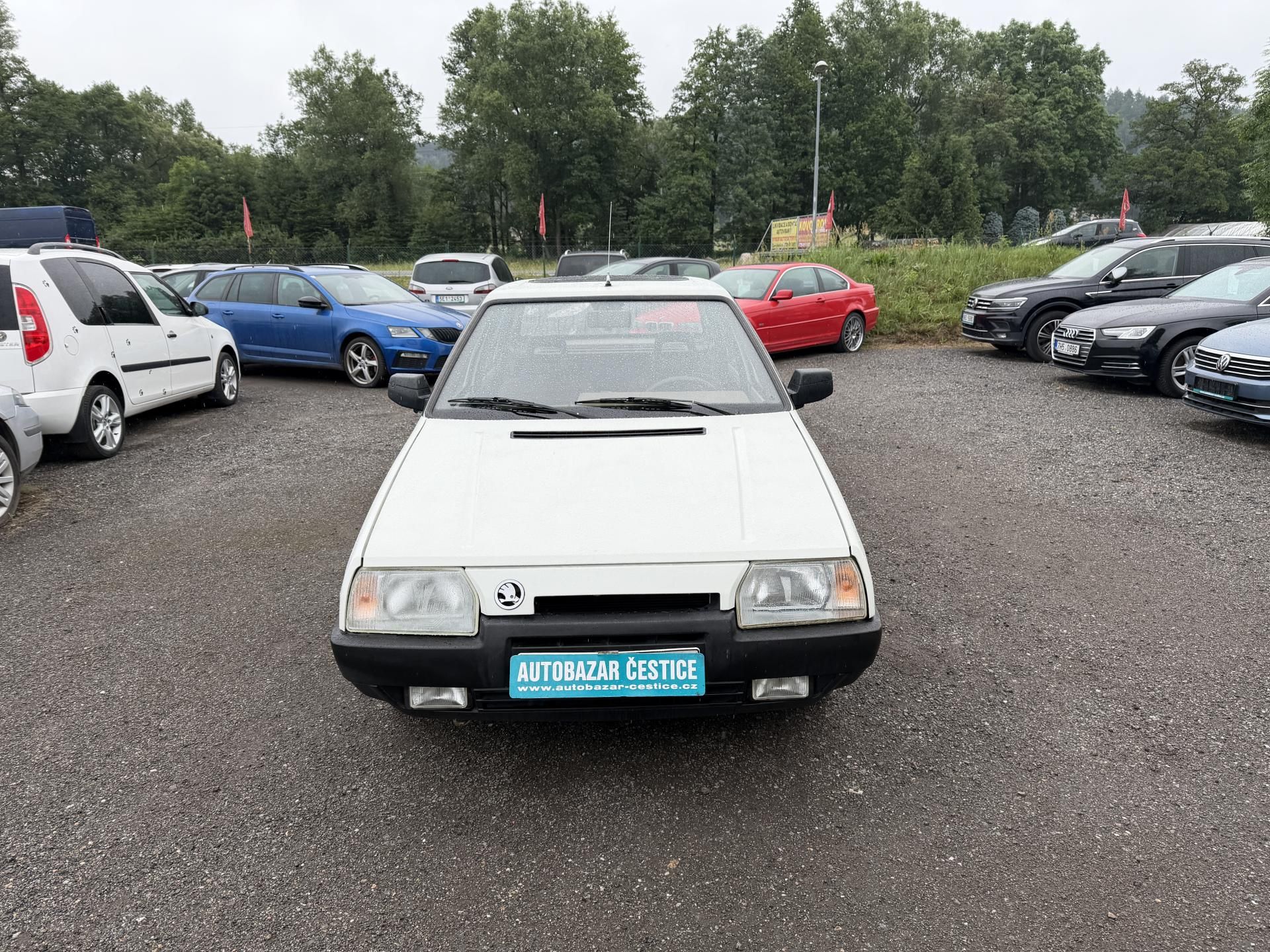 Škoda Favorit, 135L - fotka 2