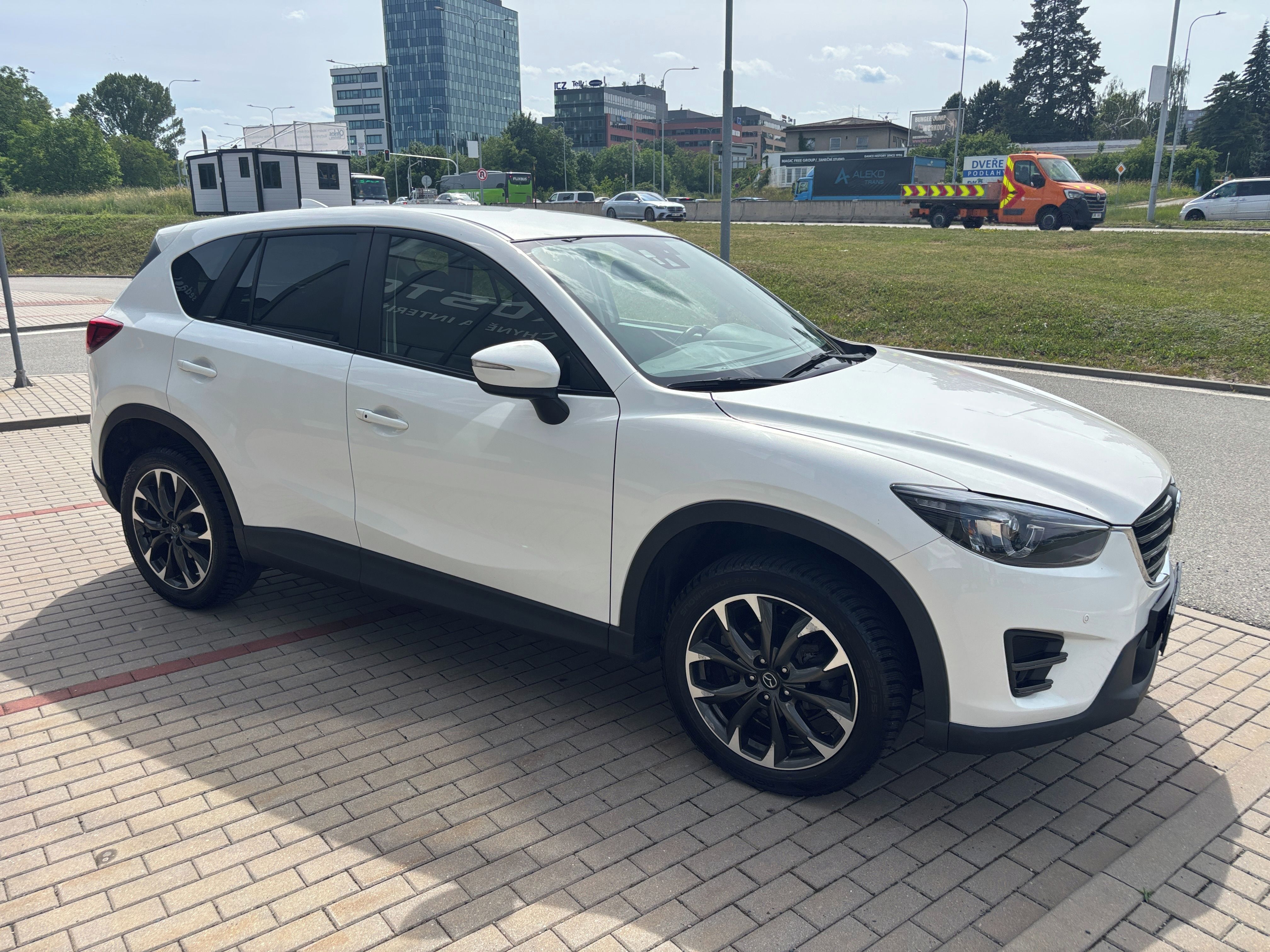 Mazda CX-5, 2.2 D SKYACTIV129KW ČR Automat - fotka 4