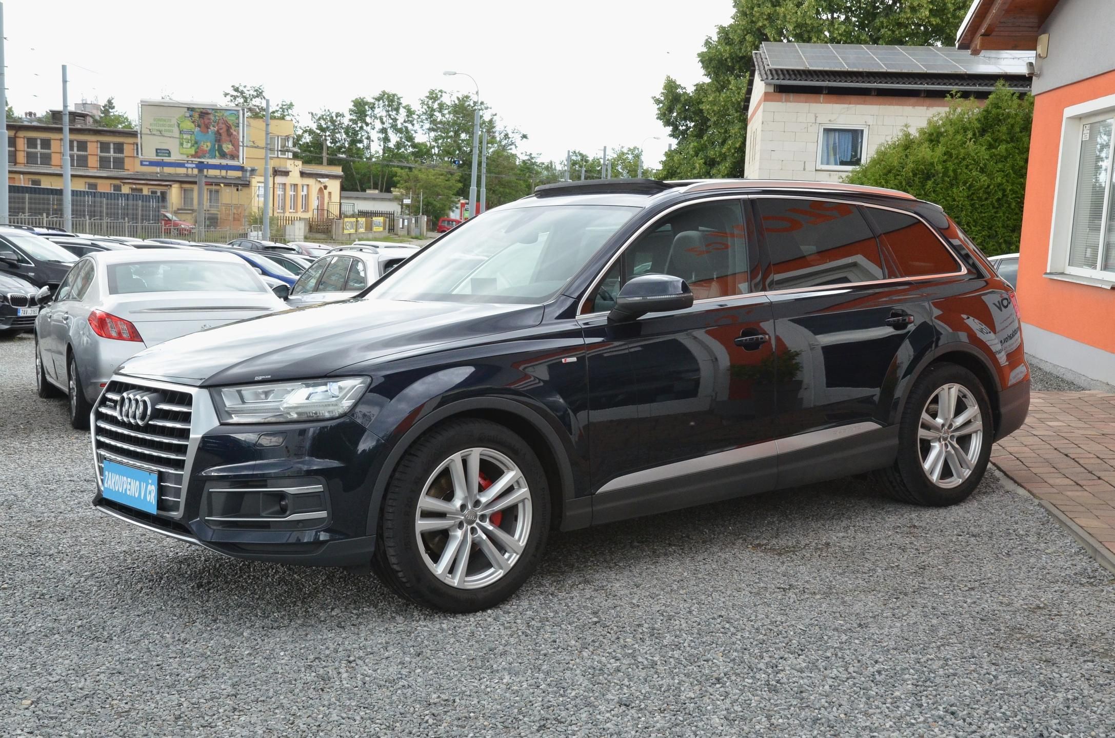Audi Q7, 3.0 TDi Quattro S-LINE / ČR - fotka 3