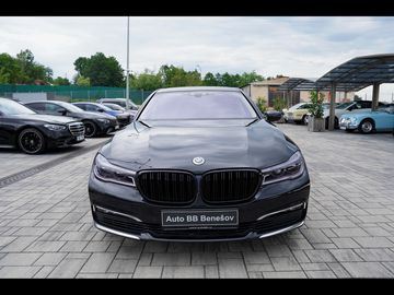750d xDrive, 400PS/21"Al./šíbr