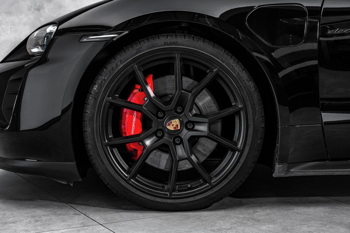 Porsche Taycan, GTS - fotka 3