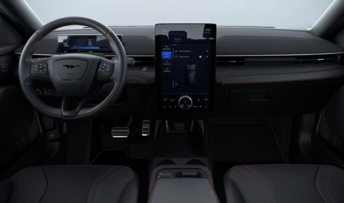 Ford Mustang Mach-E, 88kWh, Premium, PRODL. DOJEZD - fotka 4
