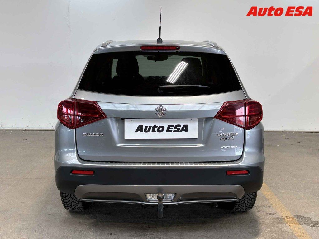 Suzuki Vitara, 1.4 T,1.maj,ČR,Premium - fotka 5