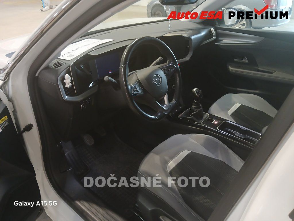 Opel Mokka, 1.2T,2.maj,ČR,LED,autoAC - fotka 3